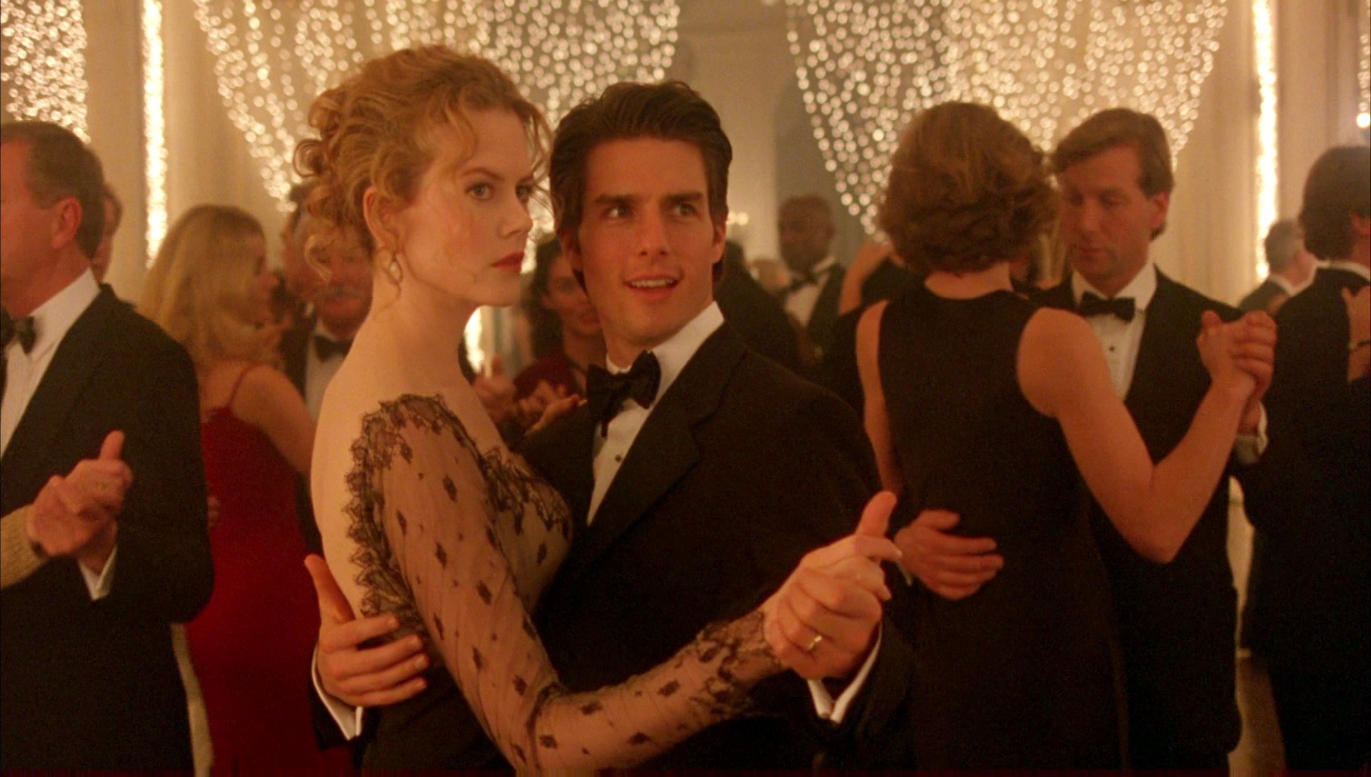 دانلود فیلم Eyes Wide Shut 1999