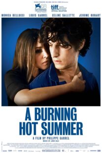 دانلود فیلم A Burning Hot Summer 2011330628-215277809