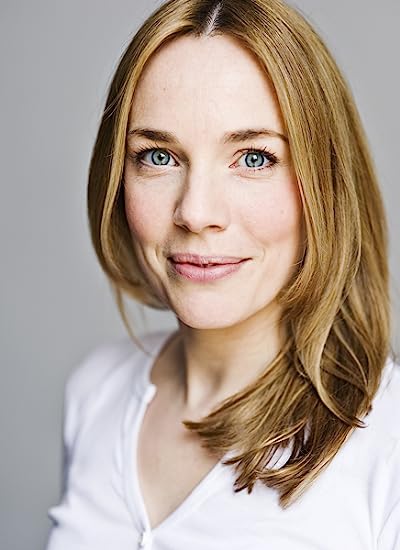 Laura Main