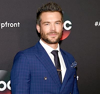 Charlie Weber