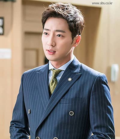 Lee Sang-Yeob