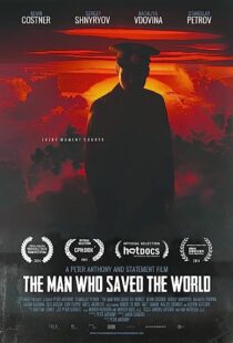 دانلود فیلم The Man Who Saved the World 2014369131-1699565055