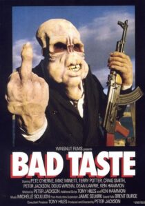 دانلود فیلم Bad Taste 1987388435-14025921