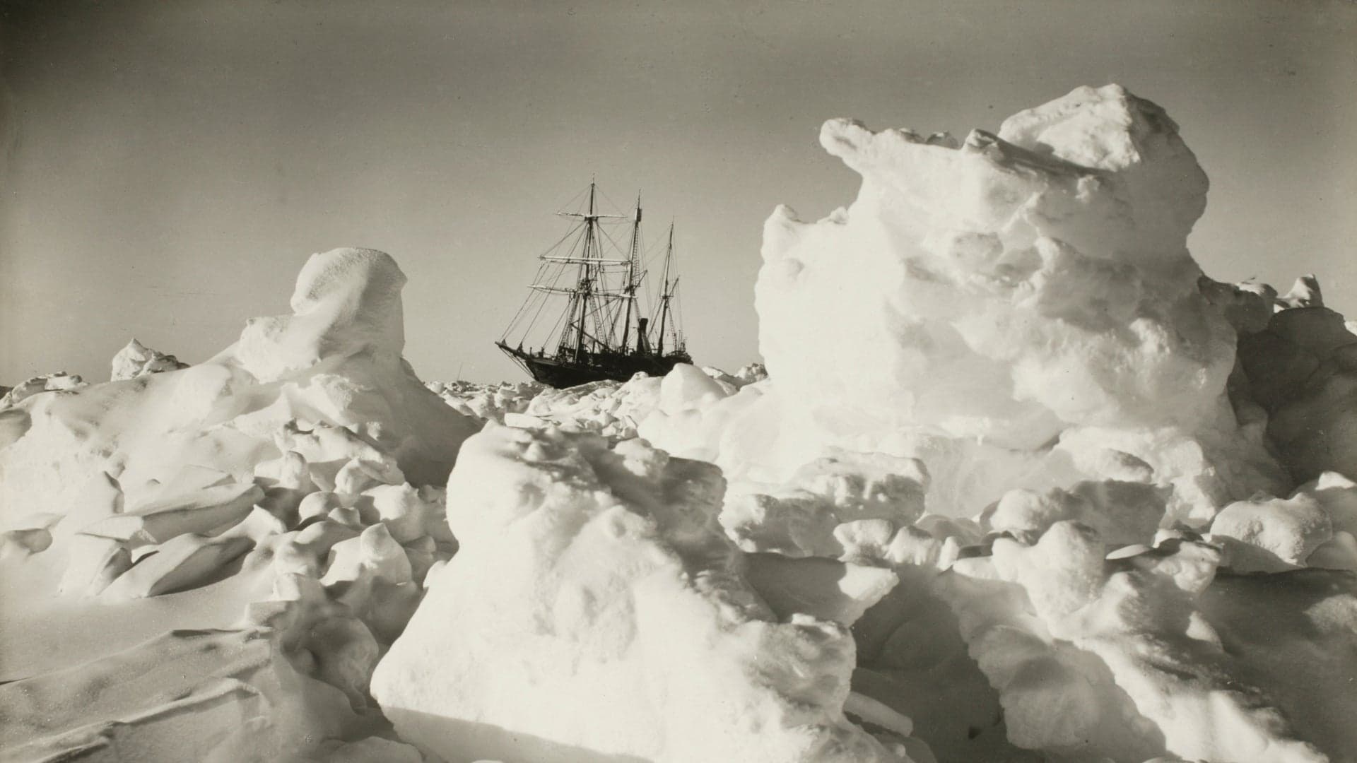 دانلود مستند Shackleton: The Greatest Story of Survival 2023