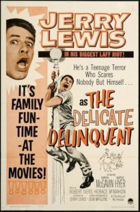 دانلود فیلم The Delicate Delinquent 1957422627-233587762